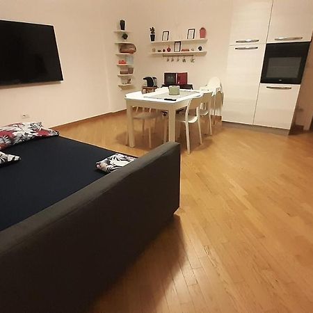 Апартаменты Interno5 Бари Экстерьер фото