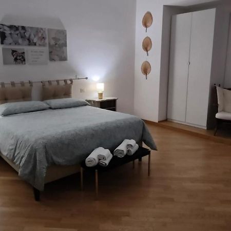 Апартаменты Interno5 Бари Экстерьер фото