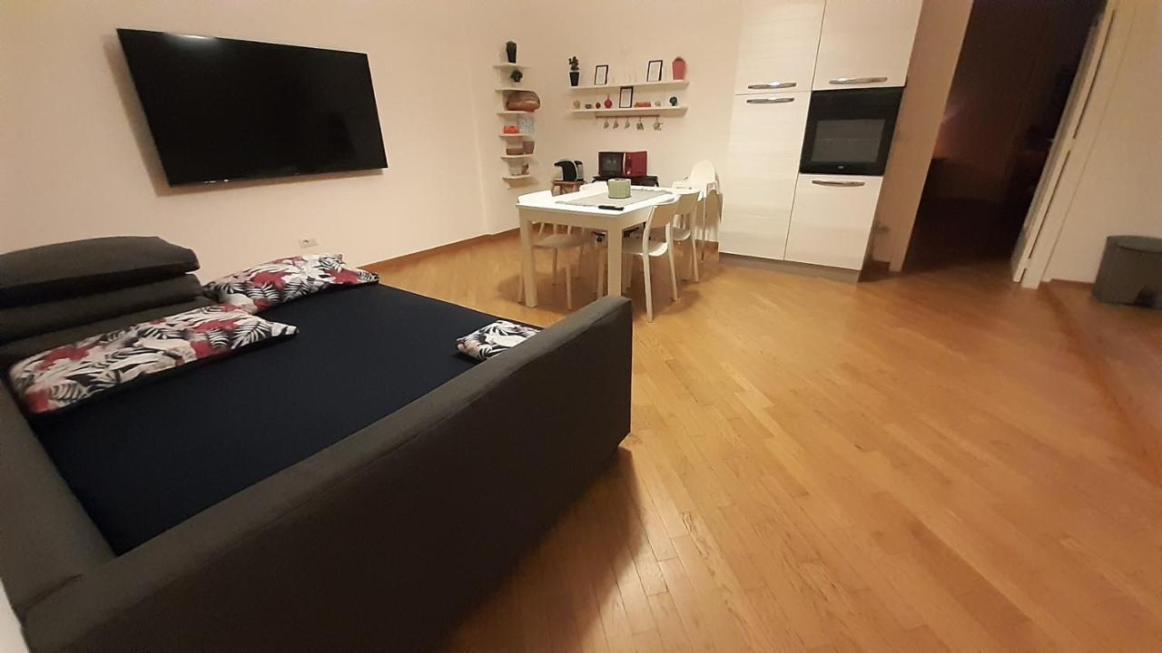 Апартаменты Interno5 Бари Экстерьер фото